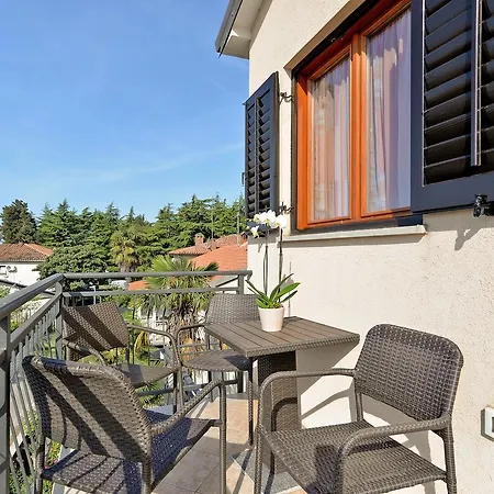 Ljiljana 1553 Apartament *