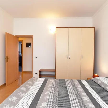 Apartament Ljiljana 1553 *