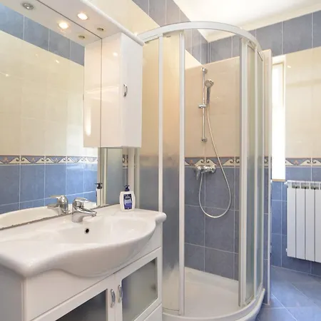 Apartament Ljiljana 1553 *