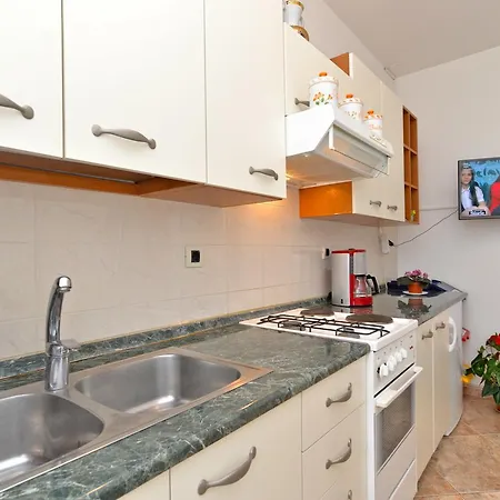 Ljiljana 1553 Apartament *